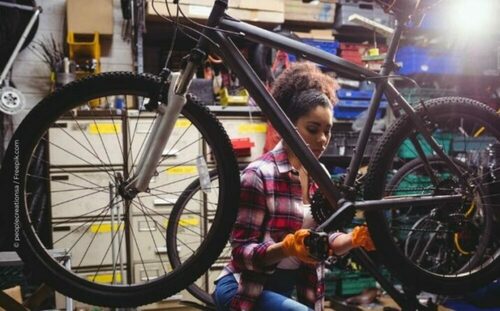 Métiers de la mobilité et de la maintenance des matériels : mécanicien cycles(Titre à finalité Professionnelle TFP)