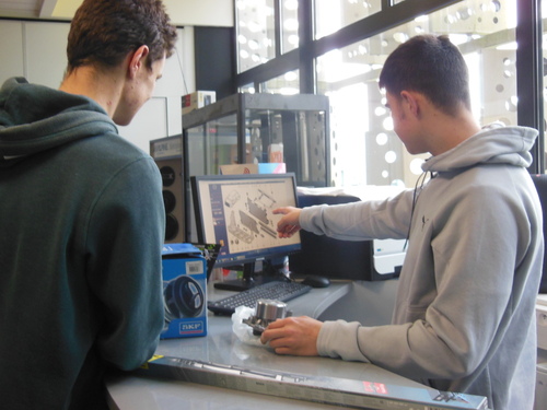 TFP Conseiller de vente en pièces de rechange et accessoires