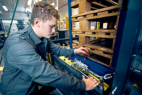 Titre Pro TMI (Technicien.ne de Maintenance Industrielle)