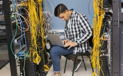 Métiers du Numérique : service informatique aux organisations (BTS SIO)