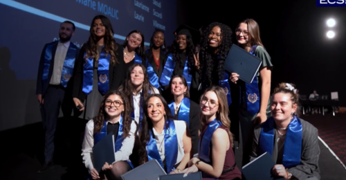 Cérémonie de remise des diplômes !