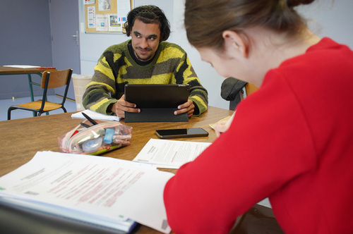 BTS MCO : la formation des futurs leaders du commerce