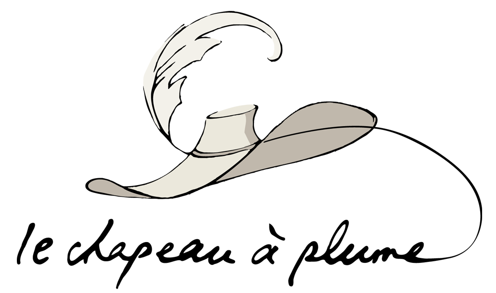 LE CHAPEAU A PLUME
