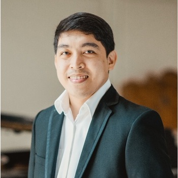 Dexter S. Macatangay