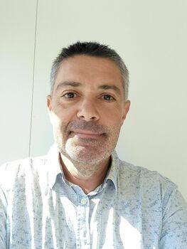 Emmanuel DION