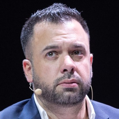 Mickaël DJAFARPOUR LATREILLE