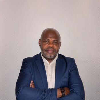 Hubert OTELE ESSOMBA