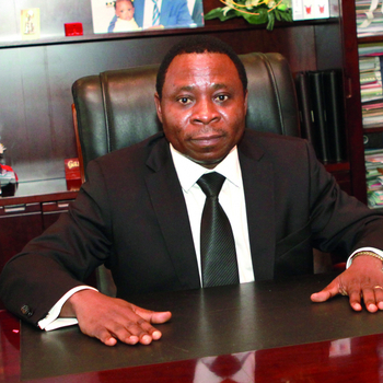 Gaston Eloundou ESSOMBA