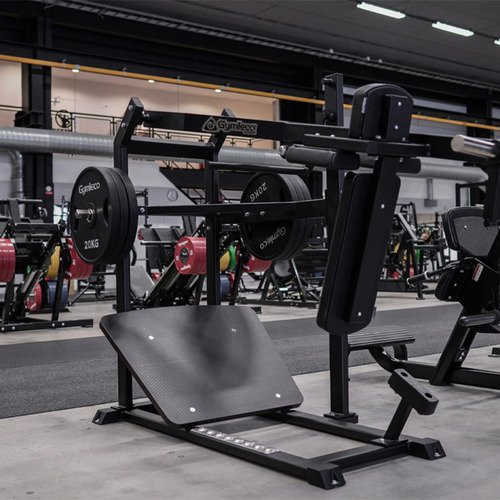 Pendulum squat Gymleco