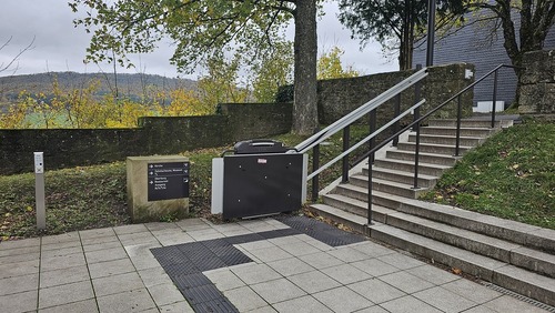 Treppenschrägaufzug