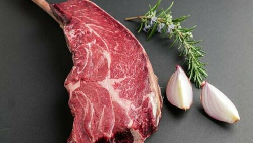 314587 - Tomahawk basse côte de bœuf Charolais affiné 3/7 semaines VBF 1,1 kg Le Boucher du Chef