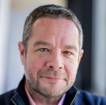 Simon Cox