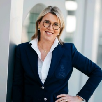 Angelika DUCKENFIELD