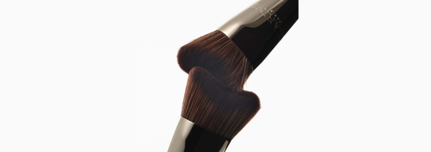 Un pinceau nouvelle génération : Cosmogen réinvente l’application du fond de teint pour Clarins