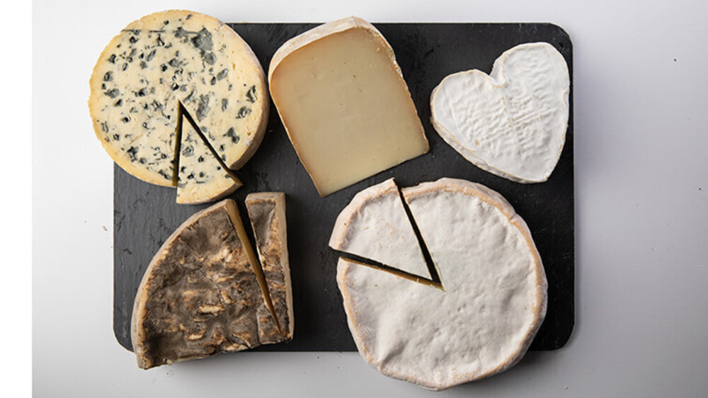 Ref. 182090 Plateau traiteur 5 fromages nus 1,84KG